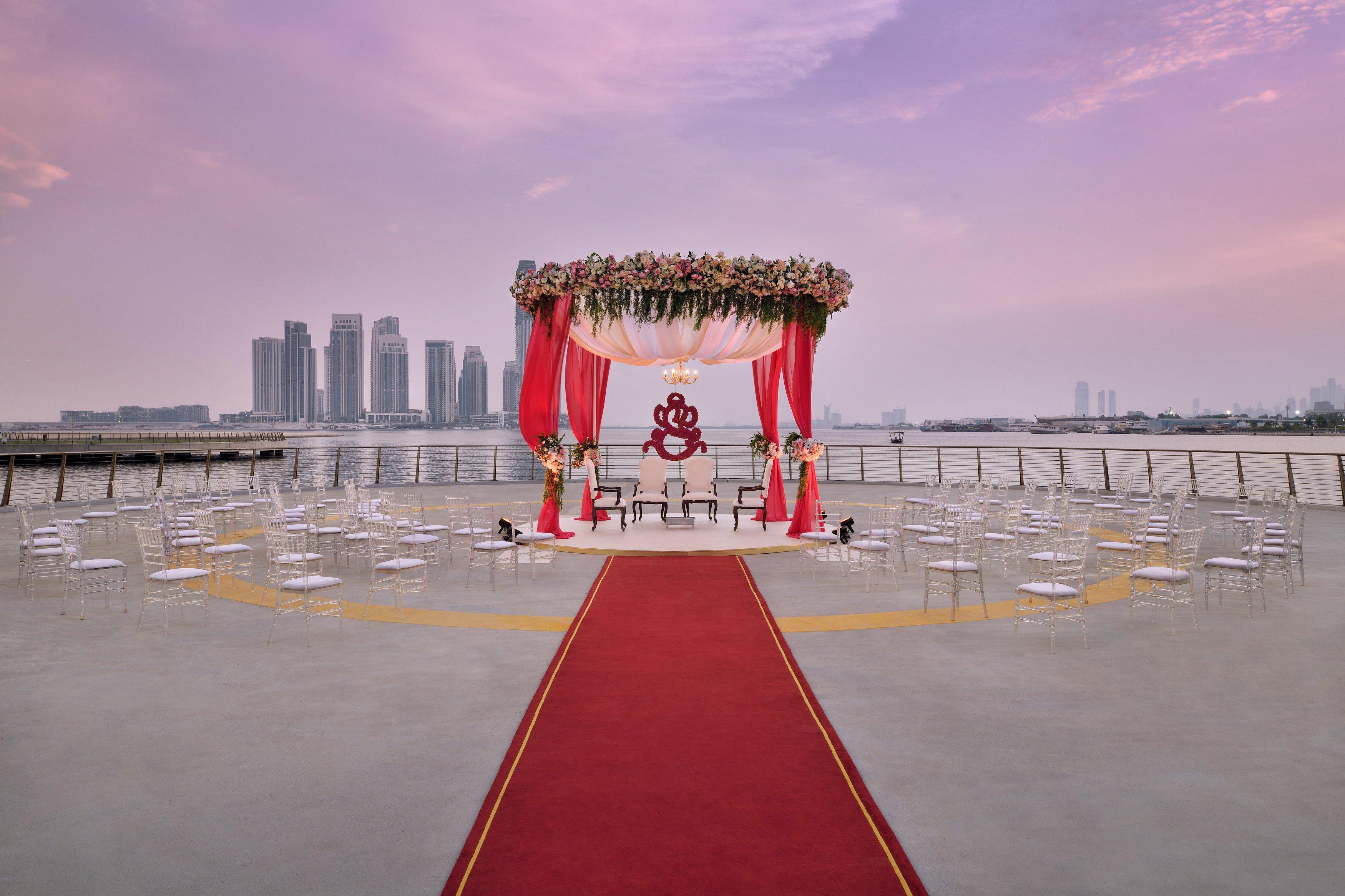 Crowne Plaza Dubai Festival City Eksteriør billede Mandap at the Marina Bay Sands