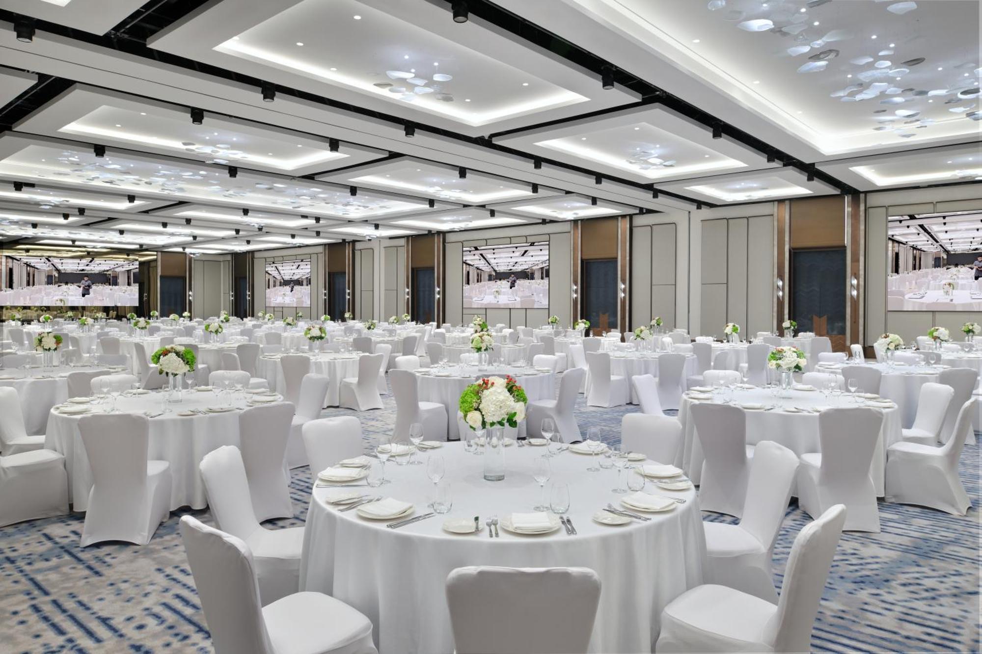 Crowne Plaza Dubai Festival City Eksteriør billede The Grand Ballroom